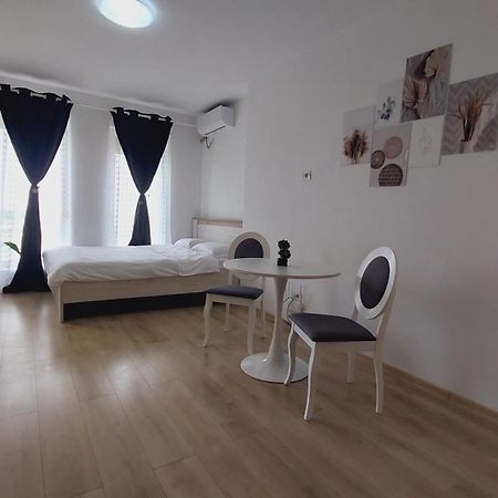 Garsoniera Studio Констанца Екстериор снимка
